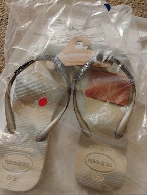 Havaianas flip flops sandals
